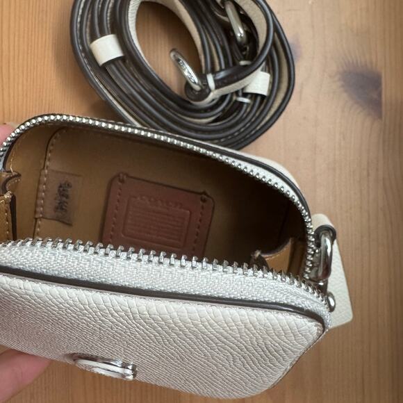 NWT ❤️ Coach Pouch Crossbody Chalk - Picture 7 of 13